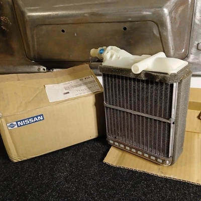 1986 1987 1988 Nissan D21 Pickup Pathfinder Heater Core 27140-51L11 NOS OEM - Image 1 of 4