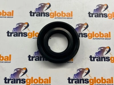 Front Axle Drive Shaft Oil Seal for Discovery 2 TD5 V8 & Range Rover P38 FTC4822 - Image 1 of 4