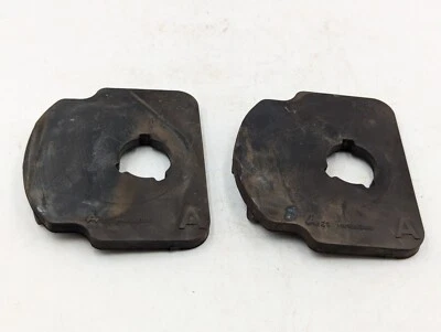 Set Of 2, Mitsubishi Lancer 2008-2015 OEM Transmission Mount Spacer MN184344 - Изображение 1 из 3