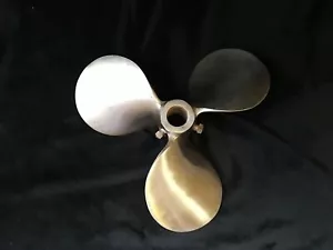 Stainless Steel Propeller 9.3/8 Bolt On Round Shaft 22mm - Picture 1 of 11