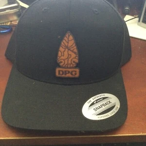Cappello a rete DPG con schienale a scatto - Foto 1 di 4