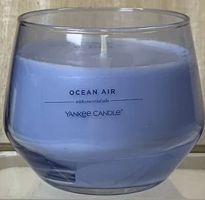 Yankee Candle Ocean Air w/ Essential Oils, Glass Round Jar 10 oz - Picture 1 of 4