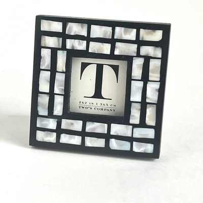 Mini moldura preta com incrustação de concha de madrepérola Art Deco tamanho para foto 2x2 - Imagem 1 de 4