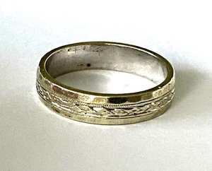 Anello da donna vintage firmato S&W oro bianco 9 carati 375 inciso elegante misura 4,75 - Foto 1 di 12