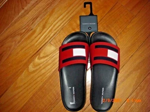 NWT~WOMEN'S TOMMY HILFIGER~DILLIS~RED WHITE BLUE FLAG SLIDE SANDALS~9 - Picture 1 of 2