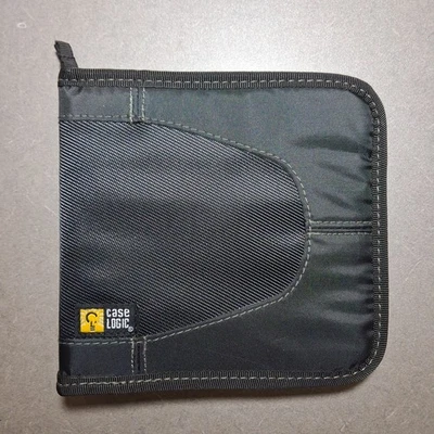 Case Logic CD DVD wallet 16 Disc Capacity Black Zippered - Image 1 of 4