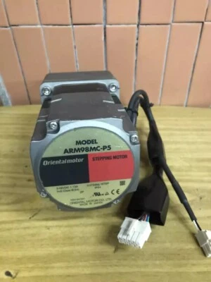 1pcs Used ARM98MC-P5 stepper motor orientalmotor - Image 1 of 3
