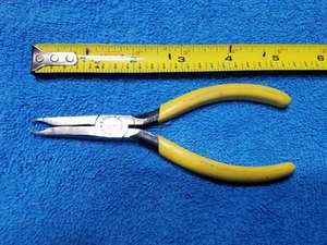 KLEIN TOOLS H883114-1 SPECIALTY TIPS NEEDLE NOSE PLIERS - Picture 1 of 3