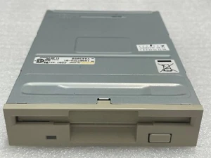TEAC FD-235HF Floppy Drive 1.44MB 3.5" Internal C291 193077C2-91 FD235HF - Afbeelding 1 van 5