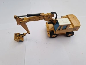 CONRAD 1/50 SCALE - LIEBHERR A 921 SERIES B EXCAVATOR GRIPPER MOBILE MODEL - Picture 1 of 5