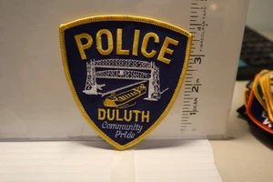 police patch  DULUTH POLICE MINNESOTA  COMMUNITY PRIDE - Picture 1 of 1
