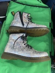 Dr. Martens Damen 1460 Pascal J Metallic Leder Stiefel Größe 4 US Neu Authentisch - Bild 1 von 15