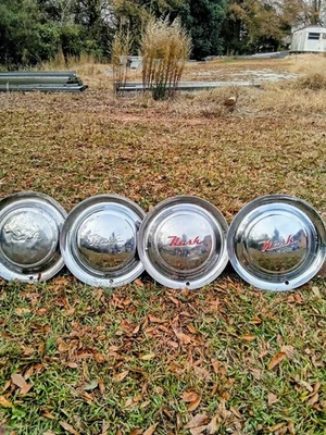 Комплект из 4 винтажных колпаков колес 1952-1955 Nash Rambler Statesman 15 дюймов от оригинального производителя - Изображение 1 из 2