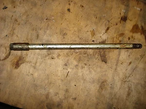 YAMAHA XV535 BACK WHEEL SPINDLE XV 535 VIRAGO REAR WHEEL SPINDLE SPINDLES AXEL - Picture 1 of 1