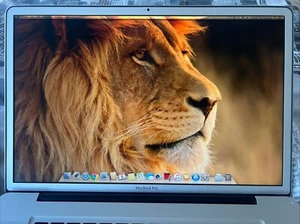 2009 MacBook Pro 17" - Picture 1 of 5