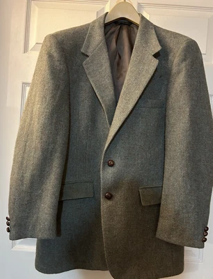 Vintage STAFFORD Sage Green/Beige Harris Tweed 100% Wool Sport Coat Size 42R - Image 1 of 4