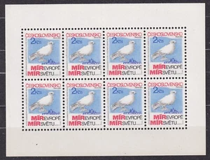 CZECHOSLOVAKIA 1983 SC#2465 MNH** Sheet, World Peace and Life Congress, Prague. - Imagen 1 de 1