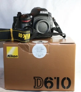 π Nikon D610 Scatti solo 9523 Importata da Nital due batterie origi. e schede - Foto 1 di 11