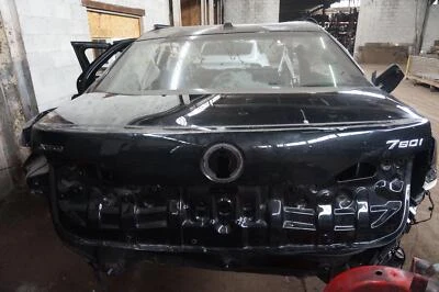 Rear Trunk Deck Lid Shell Black 41009466967 BMW 760I xDrive G70 2023-24 *Note Foto 1 de 4