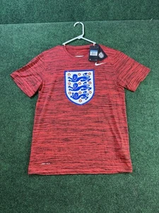 Men's Nike Red England National Team Primary Logo Velocity Legend Size Medium - Picture 1 of 6