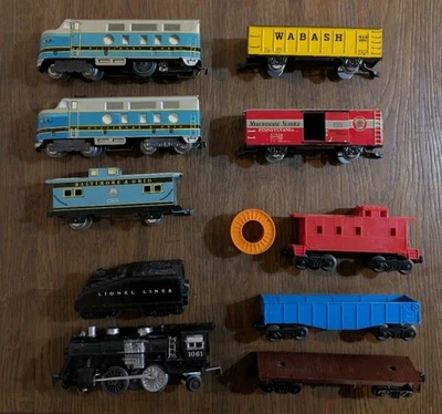 O Gauge Marx Tin & Lionel Plastic Trains Baltimore Locomotive Caboose  - Image 1 of 4