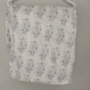 Pottery Barn King Size Fitted Sheet Blue Floral 76x80 100% Cotton Bedding - Picture 1 of 4