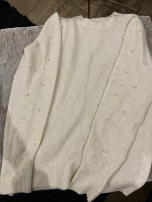 Women's Jumper Pullover Cream With Pearl Details On Sleeve Excellent Condition 8 - Image 1 of 4