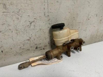 2011-2014 Polaris RZR 900 XP OEM Tandem Brake Master Cylinder 1911982 - Image 1 of 4