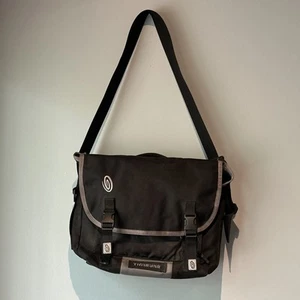 Borsa per laptop Classic Timbuk2 Commute 19,7"x12,8"x5,9" messenger - Jet Black usata in ottime condizioni - Foto 1 di 14