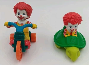 McDonald’s Happy Meal (2) Baby Ronald McDonald 2011 Dreirad & Schildkröte - Bild 1 von 5