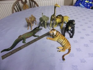 Spielzeug Tiere Figuren Modelle Tiger Elefant Giraffe etc 7 insgesamt - Bild 1 von 11