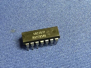 XR2207P RAYTHEON 2207P VCO 14-PIN DIP NOS VINTAGE 85 RARE LAST ONES - Picture 1 of 1
