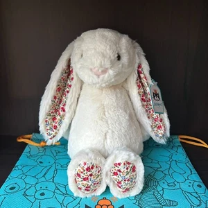 Jellycat Blossom Cream Bunny Medium - RARE - BNWT - Free & Fast Shipping β
π - Picture 1 of 6