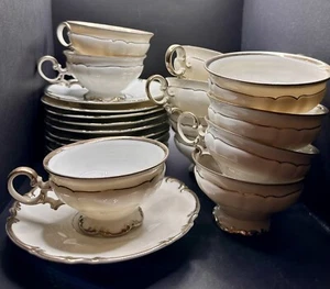 Set of 11 Hutschenreuther Selb Bavaria Pasco Revere Platinum Cups & Saucers - Picture 1 of 8