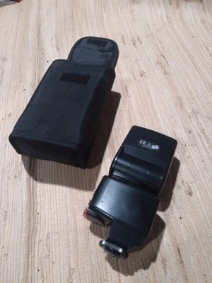 Olympus FL-40 Electronic Digital Flash - Image 1 of 4