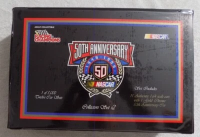 JUEGO DE 24 COCHES Y 12 CARTAS DE COLECCIONISTA RACING CHAMPIONS 1/64 1998 #0554 DE 5.000 Foto 1 de 4