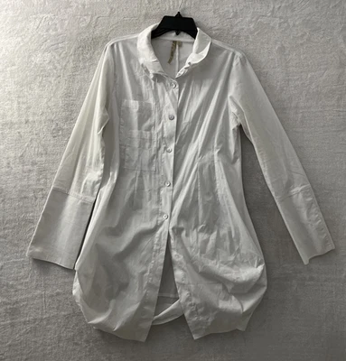 Cómodo top con botones para mujer de EE. UU. blanco liso manga larga bolsillo con cuello Foto 1 de 4