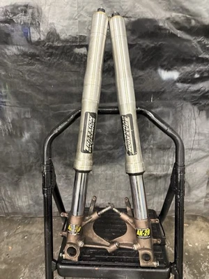 06-07 Suspensión horquilla delantera honda cbr1000rr cbr 1000rr Foto 1 de 4