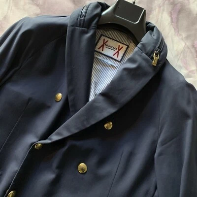 $2.5k Chaqueta de Lana Virgen con Capucha MONCLER GAMME AZUL (1) Acento azul dorado. Italia Foto 1 de 4