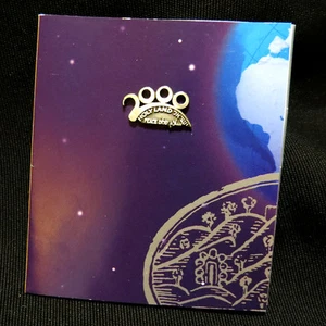 2000 Israel Holyland Conmemorativo Solapa Pin Peltre Plata Hebreo Paz Amor - Imagen 1 de 5