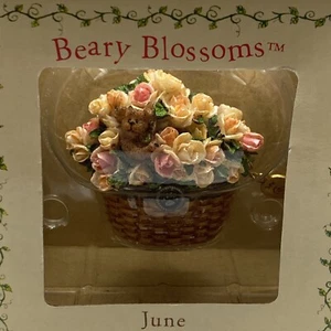 Boyds Bears Treasure Box Beary Blossoms baratija de junio 2004 regalo de cumpleaños - Imagen 1 de 7