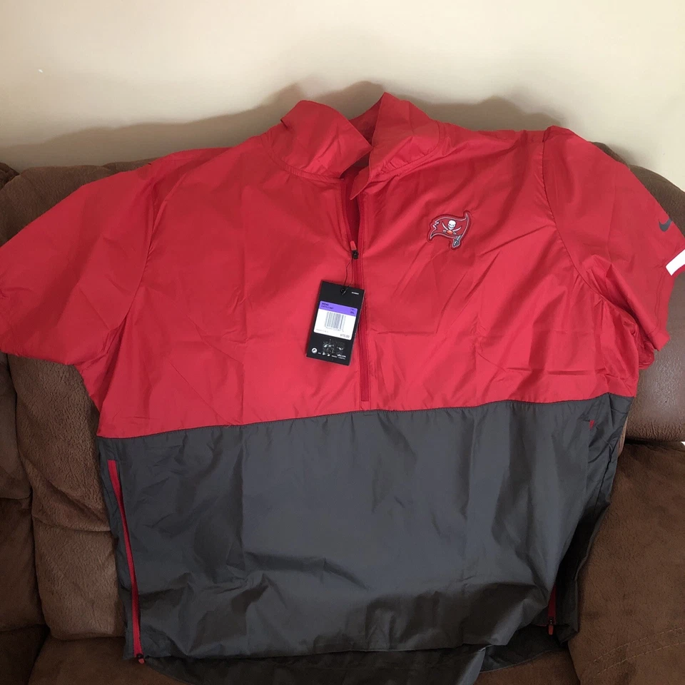 Nike Tampa Bay Buccaneers 1/2 Zip SS Sideline Mens Jacket 3XL Red CW7317-687
