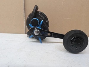 Daiwa Saltist 35H Fishing Reel 6.4:1 Gear Ratio - Picture 1 of 6