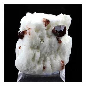 Spessartite Garnet, Orthoclase. 208.0 Ct. Gilgit-Baltistan, Pakistan. - Picture 1 of 3
