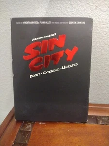 Sin City: Recut, Extended, Unrated Special Edition box set DVD w/graphic novel - Picture 1 of 14