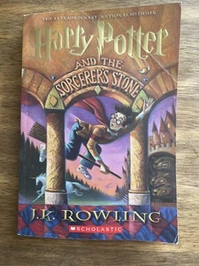 Harry Potter Ser.: Harry Potter and the Sorcerer's Stone by J. K. Rowling (1998, - Picture 1 of 4