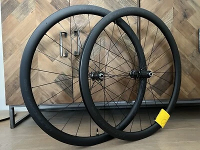 NEW! Shimano Ultegra C36 WR-R8170 Disc Carbon/28"/Frehub 10-12 Speed - Bild 1 von 4