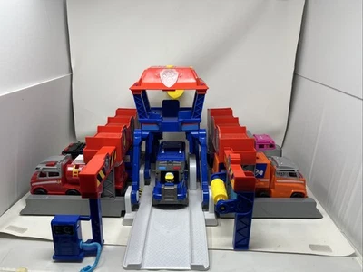 Paw Patrol Big Truck Pups, Truck Stop HQ Playset With 5 Trucks And 5 Pups Read - Image 1 of 4