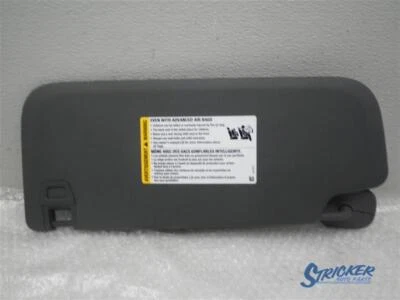 雪佛兰索罗德 1500 拾音器 2020 - 2023 右遮阳板 84316876 G19106 — 第 1/4 张图片