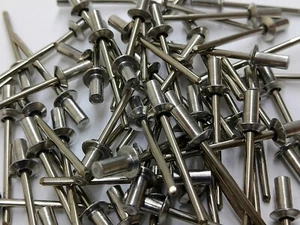 (QTY 50) Acero Inoxidable 5/32 x 1/8 (diam. 4 mm) Remaches Pop Grip Rango 2-4,8 mm - Imagen 1 de 2
